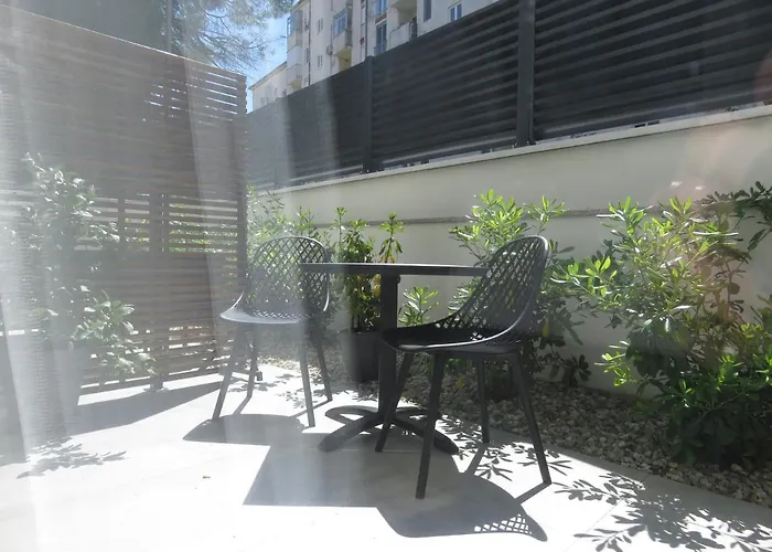 Maboka アパート *